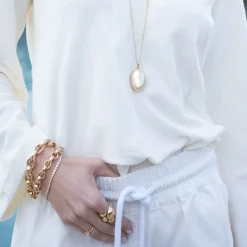 Marilyn Link Bracelet in Yellow Gold