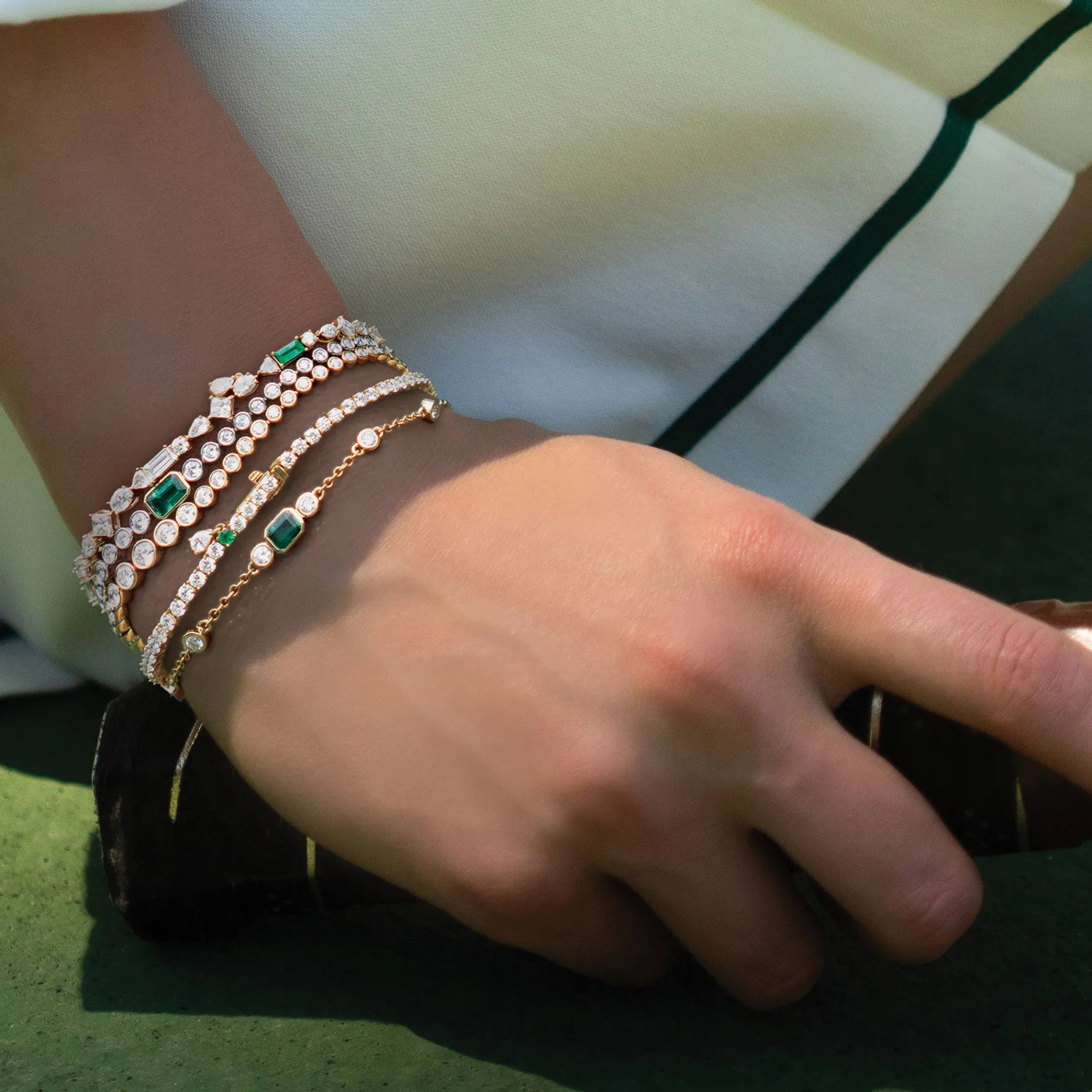 Staggered Diamond & Emerald Tennis Bracelet